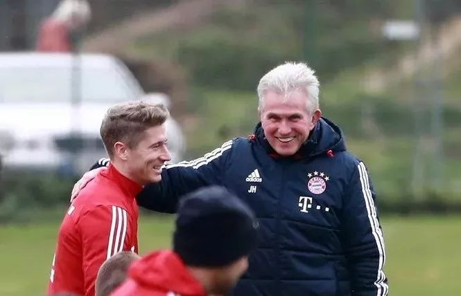 浦效力多年 浦效力多年