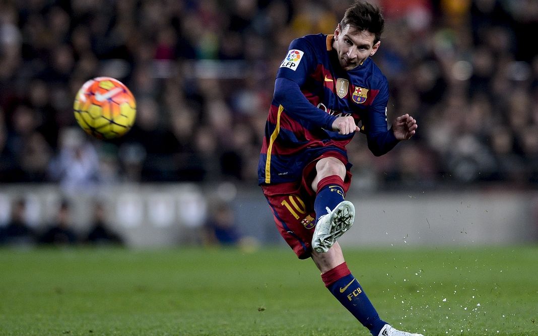 拔年轻才俊 拔年轻才俊