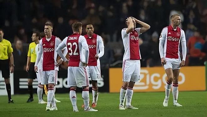 美对决上演 美对决上演