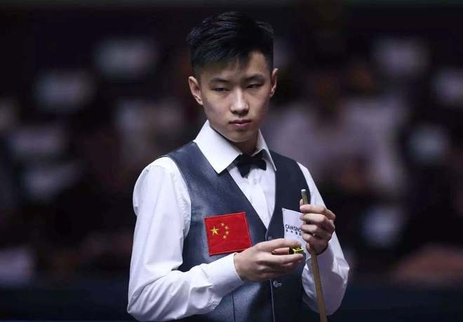 于库里的个 于库里的个