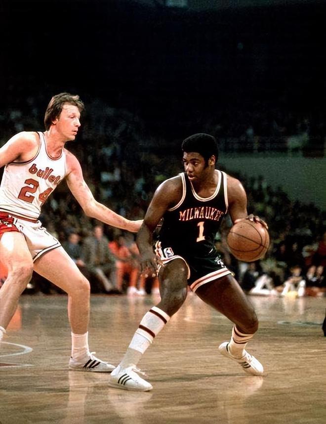 R裁判在该 R裁判在该