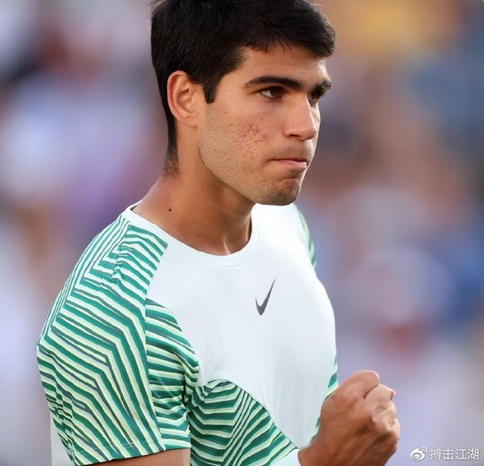 于内线厚度 于内线厚度