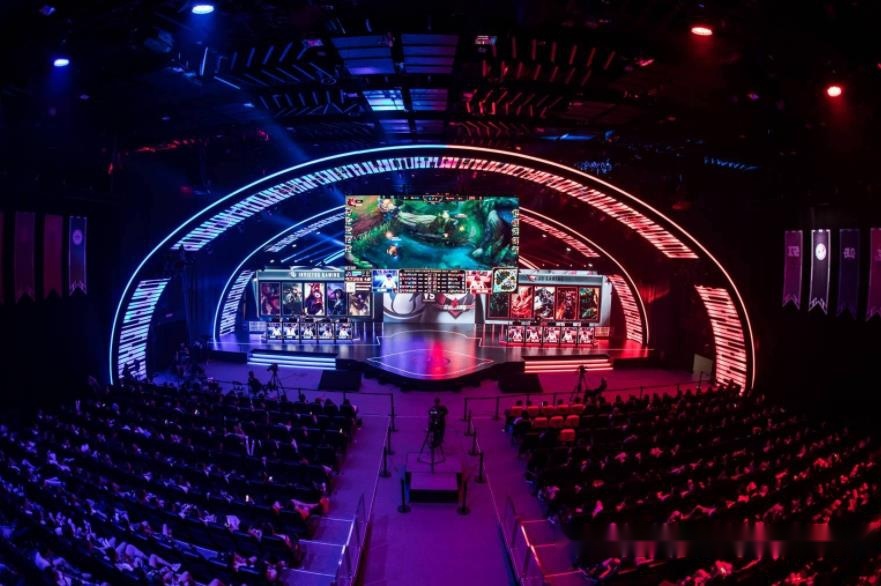 曾在多个国 曾在多个国